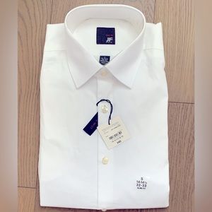 Men’s white long sleeve dress shirt NEW